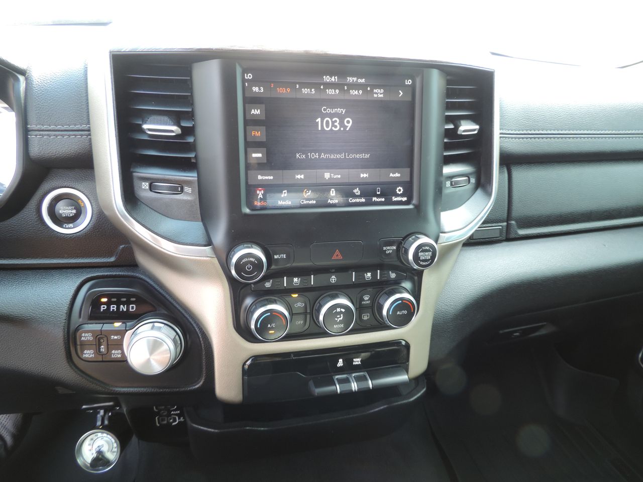2019 RAM 1500 Crew Cab Laramie 4WD