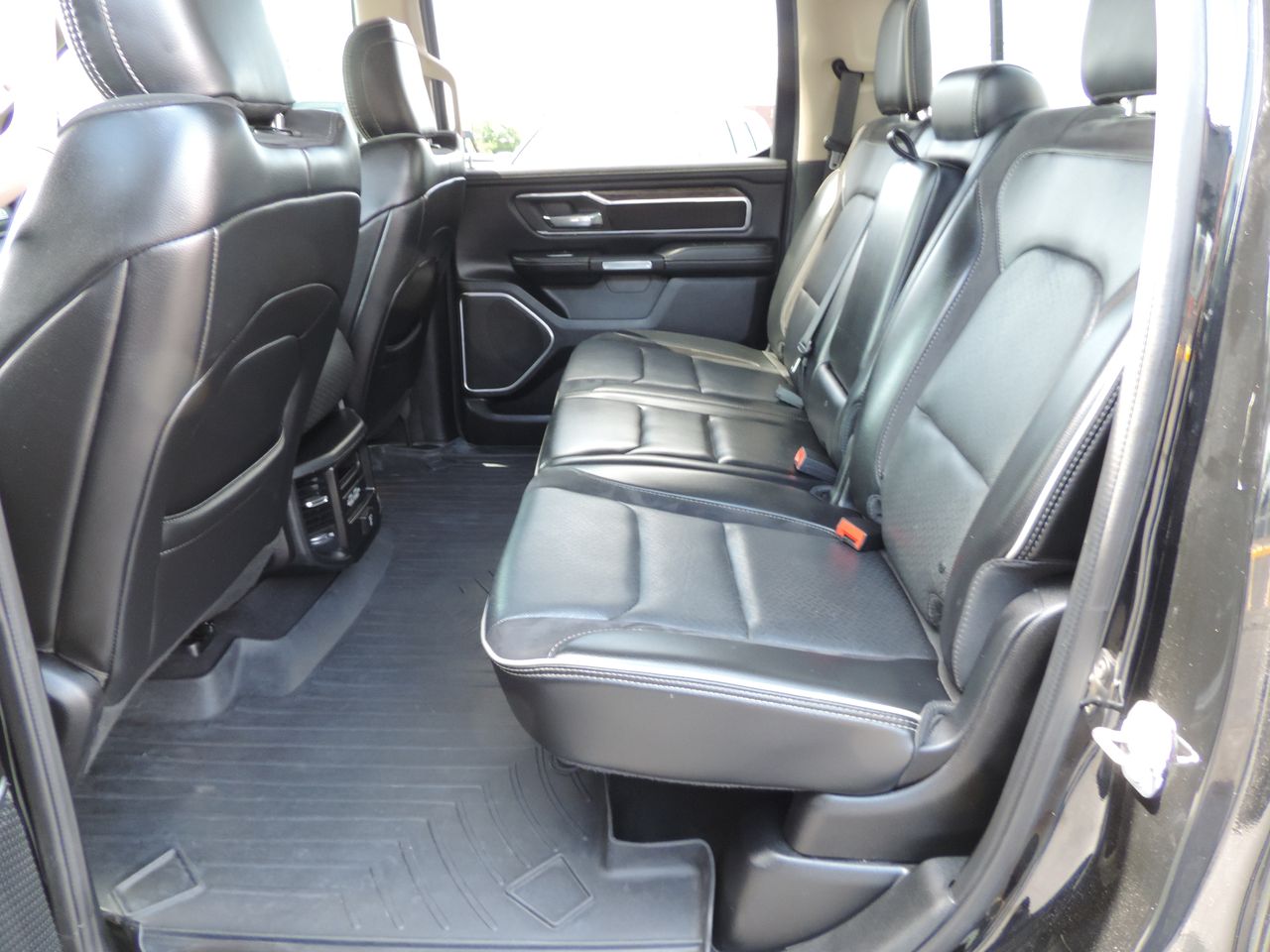 2019 RAM 1500 Crew Cab Laramie 4WD