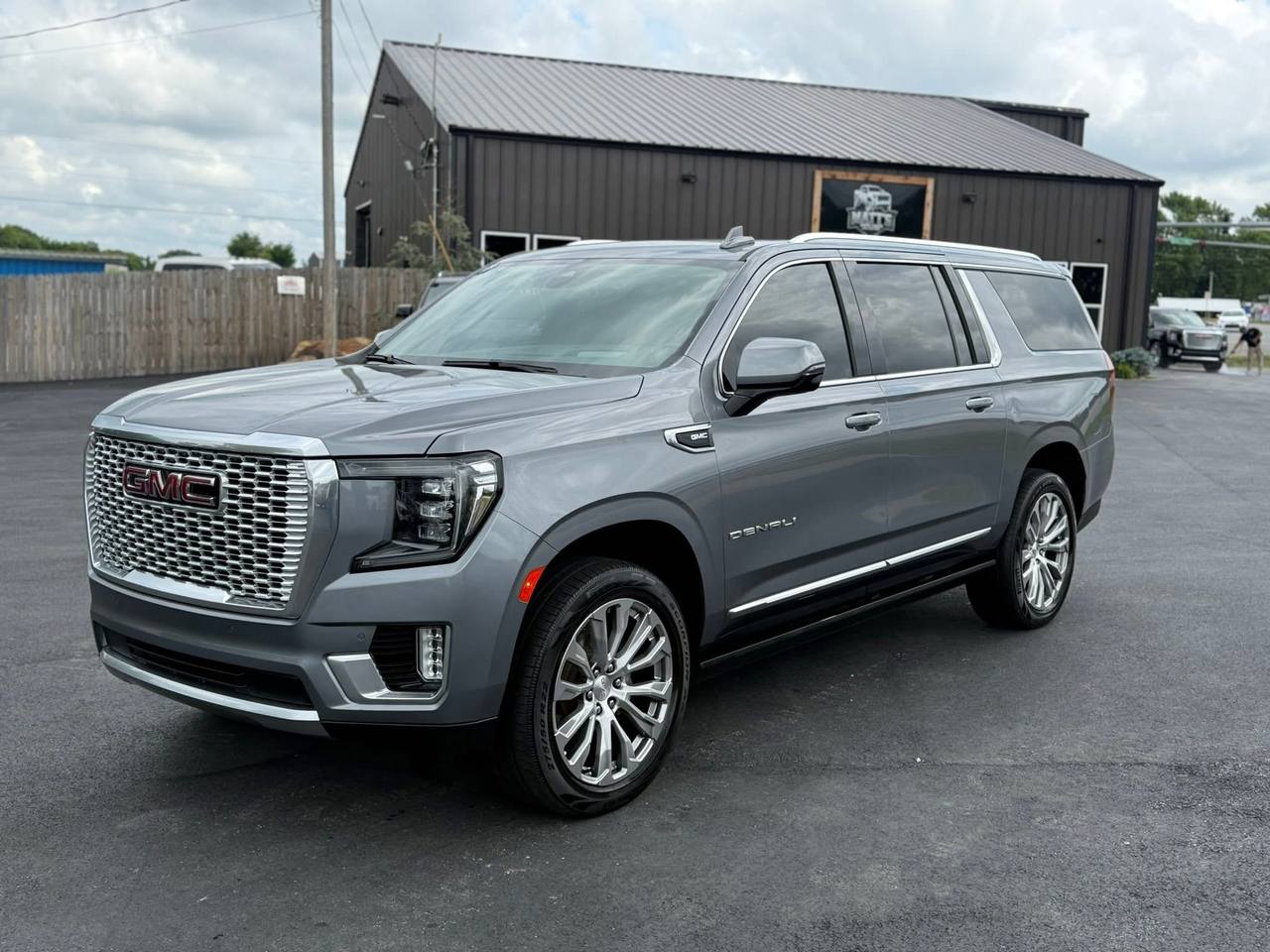 2022 GMC Yukon XL Denali 4WD