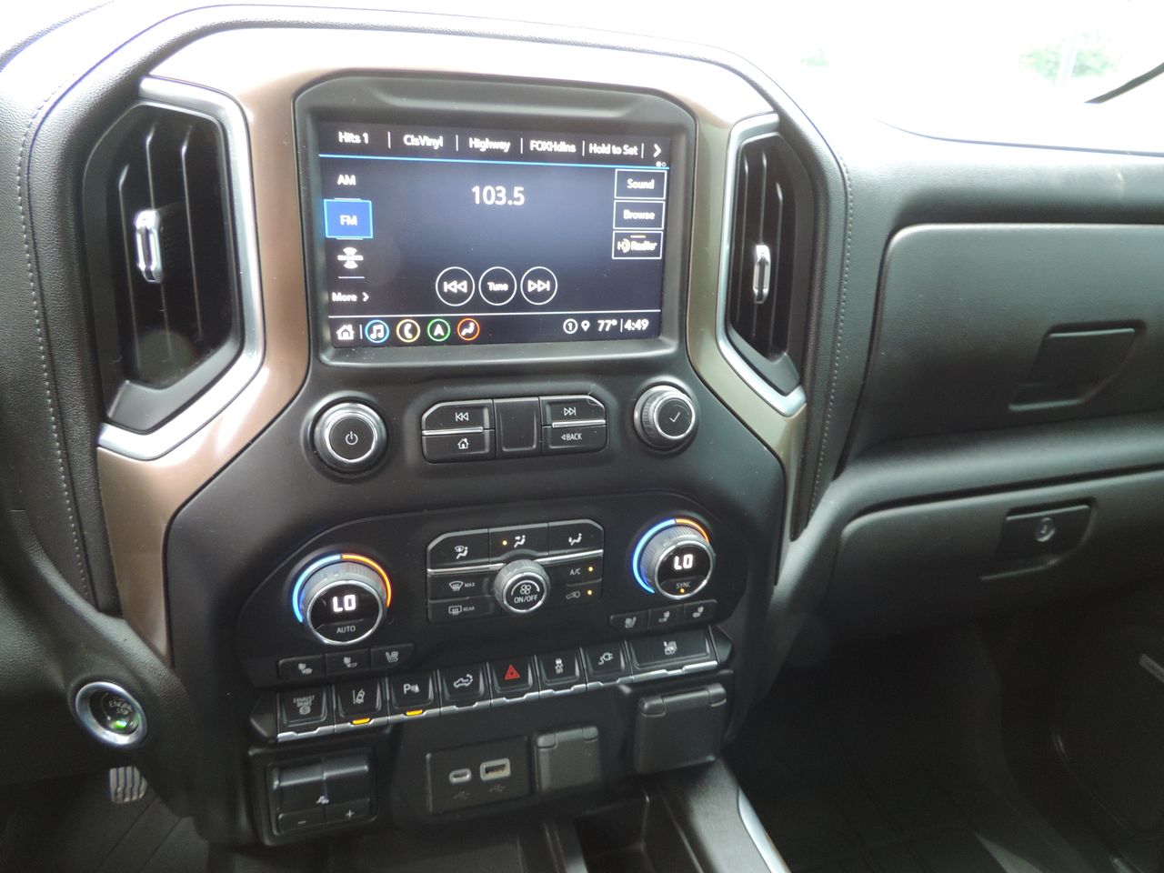 2021 Chevrolet Silverado 3500HD Crew Cab High Country DRW 4WD