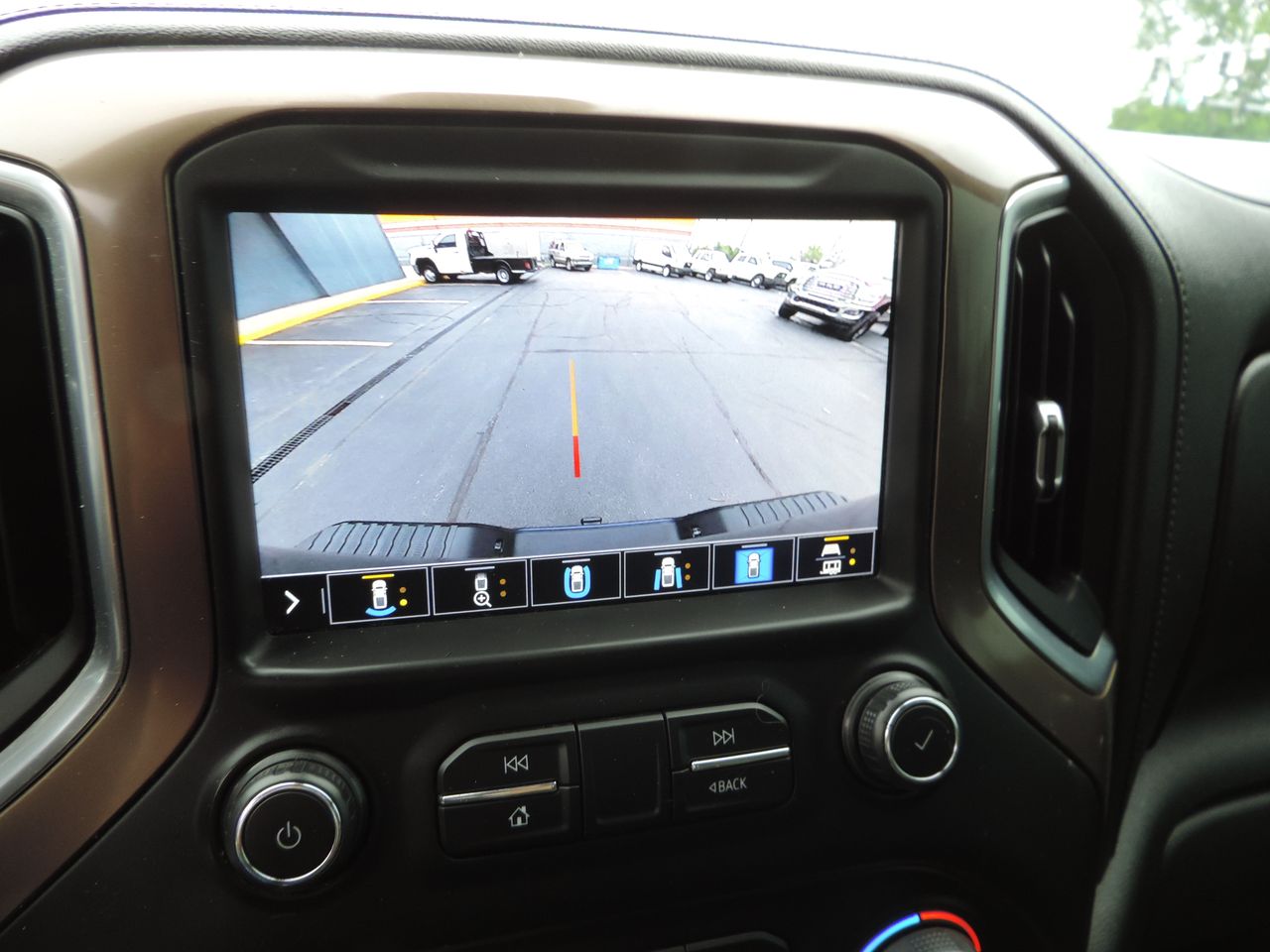 2021 Chevrolet Silverado 3500HD Crew Cab High Country DRW 4WD