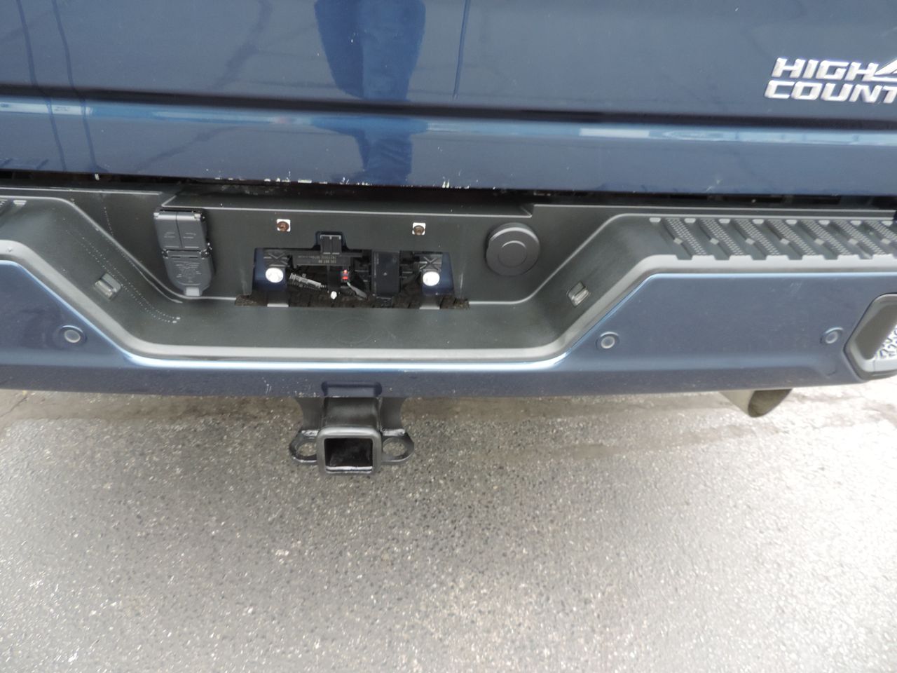 2021 Chevrolet Silverado 3500HD Crew Cab High Country DRW 4WD