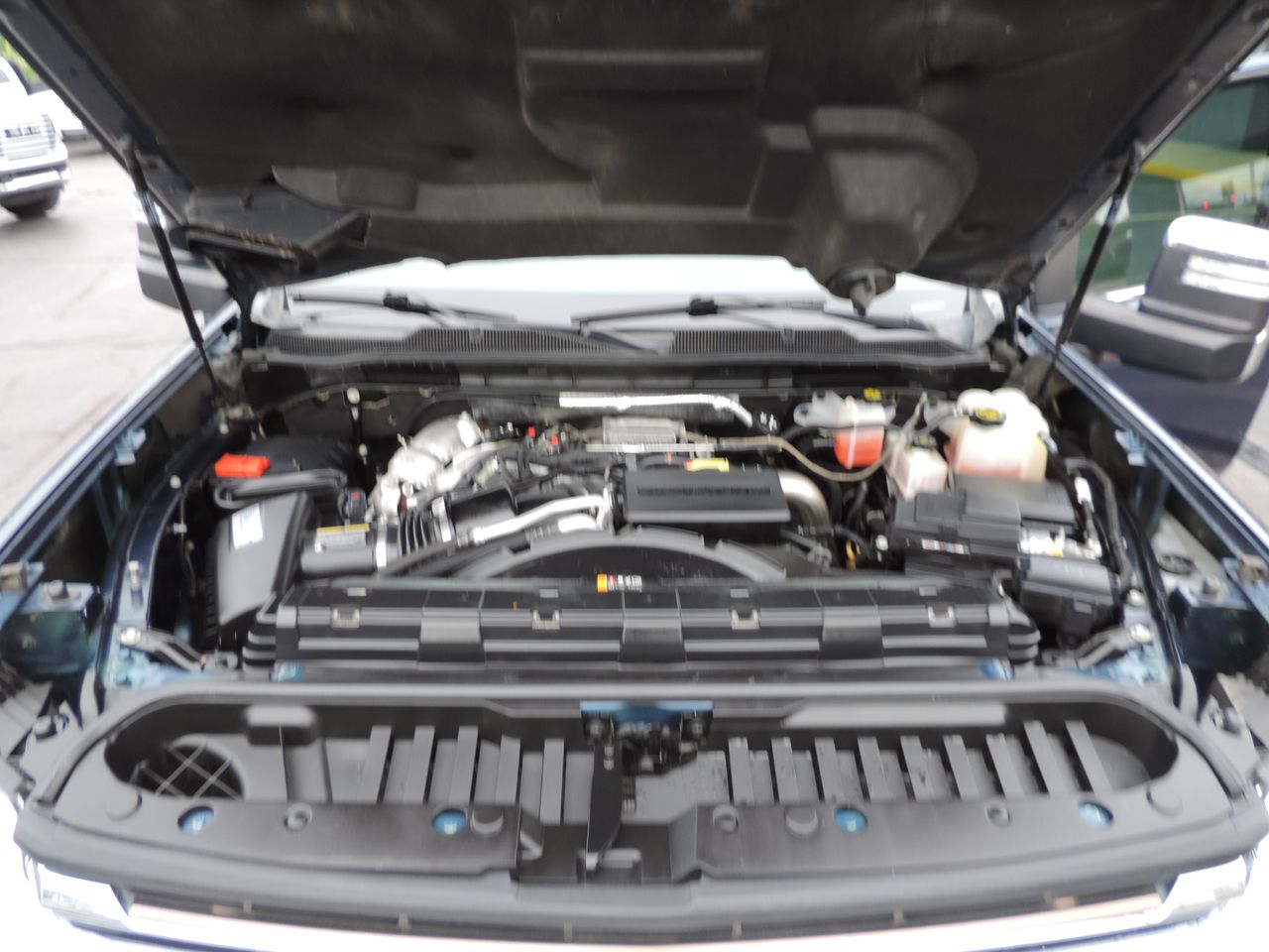 2021 Chevrolet Silverado 3500HD Crew Cab High Country DRW 4WD