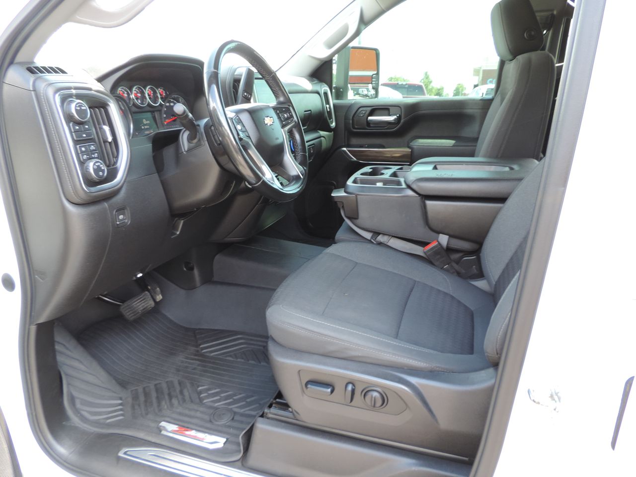 2023 Chevrolet Silverado 2500HD Crew Cab LT Z71 4WD
