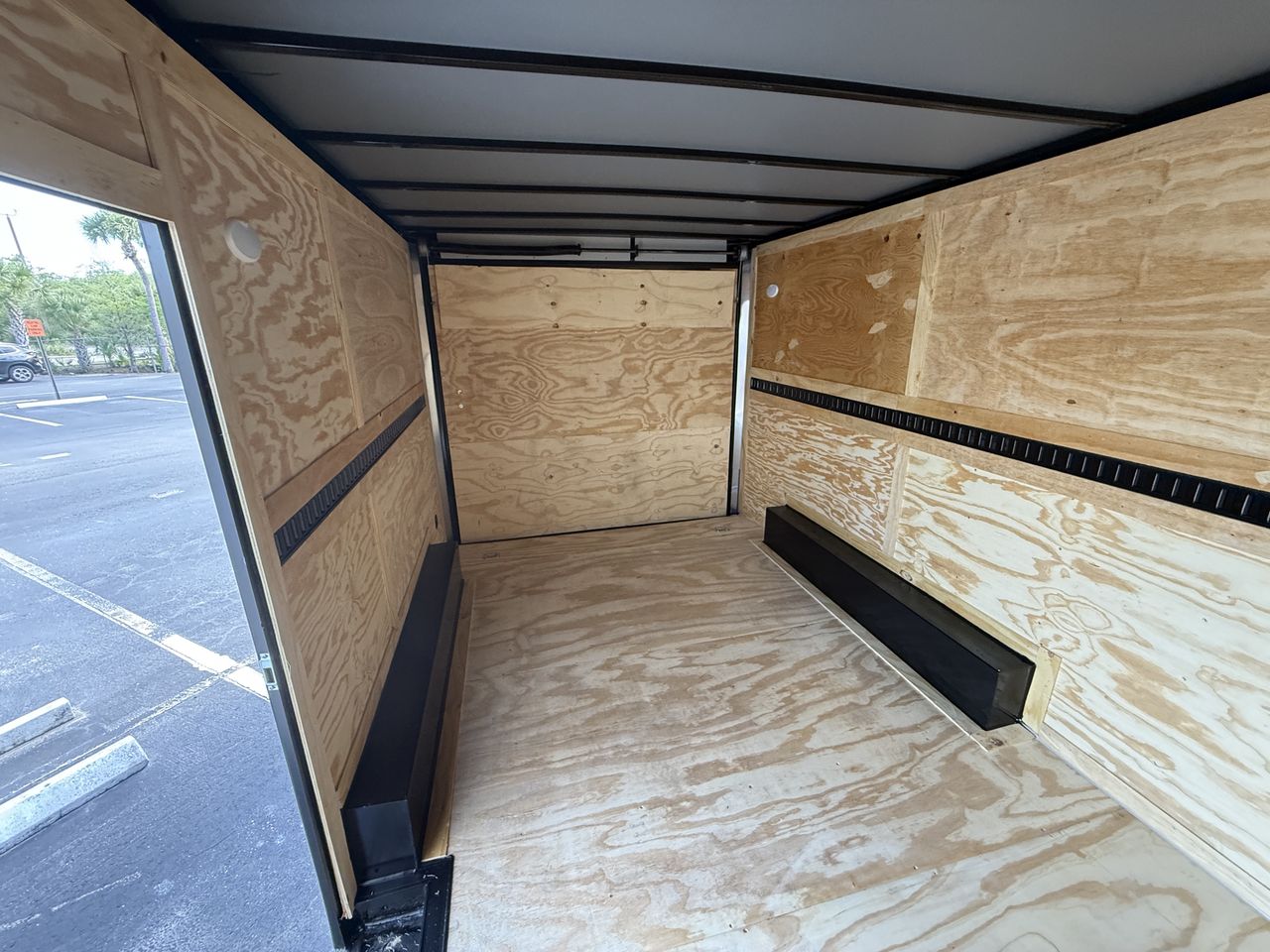 2026 Quality Cargo LLC 8.5x14TA E-Trac image 3