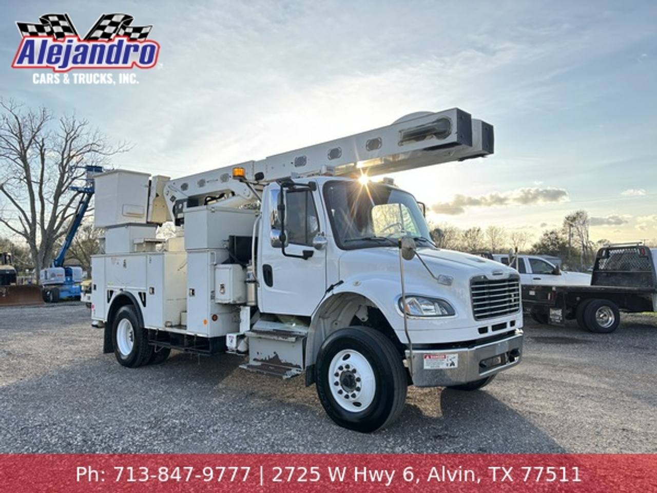 2015 Freightliner M2 106  Regular Cab Bucket Truck