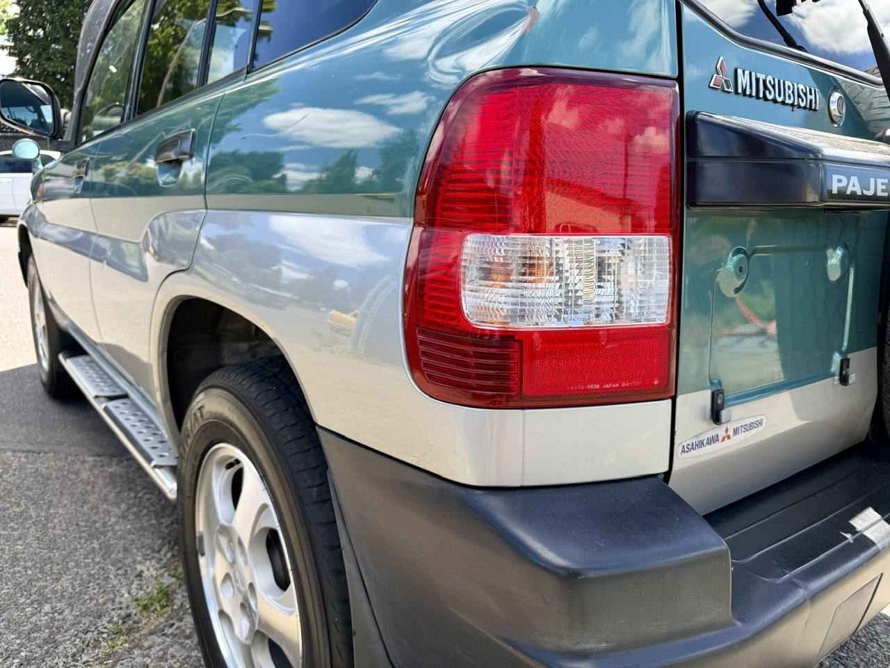 1999 Mitsubishi Pajero iO 1.8L 4WD, 2Hi-4Hi-4Lo, PS, PW, PL, AC, 5MT