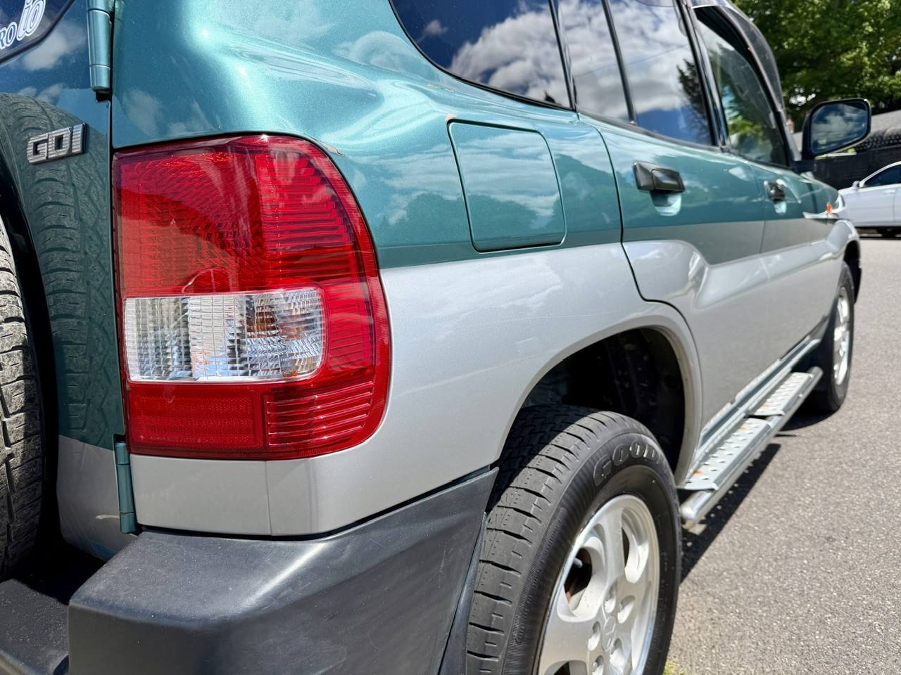 1999 Mitsubishi Pajero iO 1.8L 4WD, 2Hi-4Hi-4Lo, PS, PW, PL, AC, 5MT