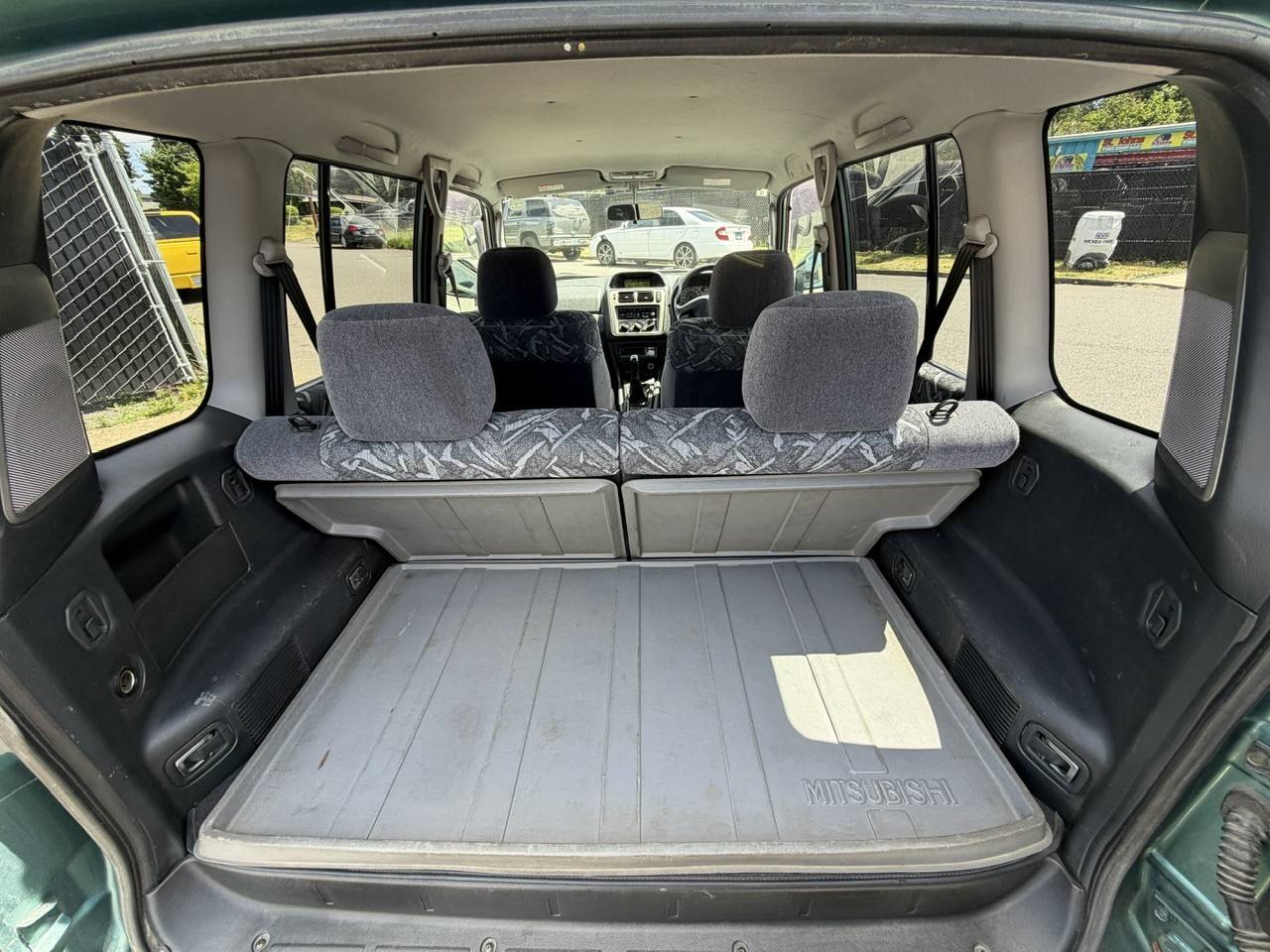 1999 Mitsubishi Pajero iO 1.8L 4WD, 2Hi-4Hi-4Lo, PS, PW, PL, AC, 5MT
