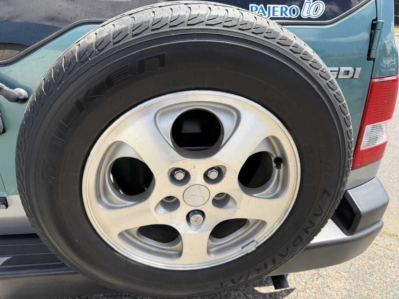1999 Mitsubishi Pajero iO 1.8L 4WD, 2Hi-4Hi-4Lo, PS, PW, PL, AC, 5MT