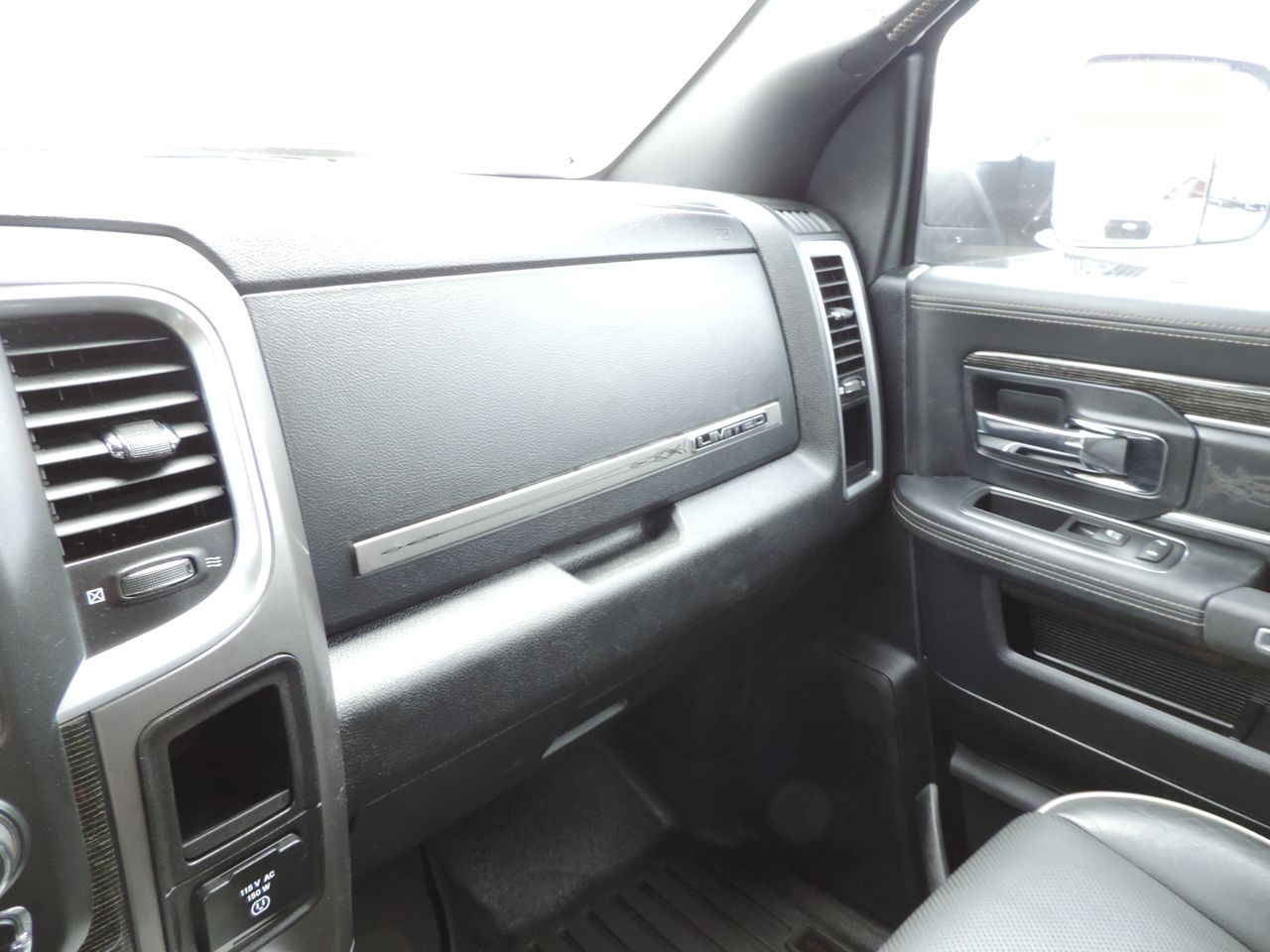2016 RAM 3500 Limited Mega Cab 4WD DRW