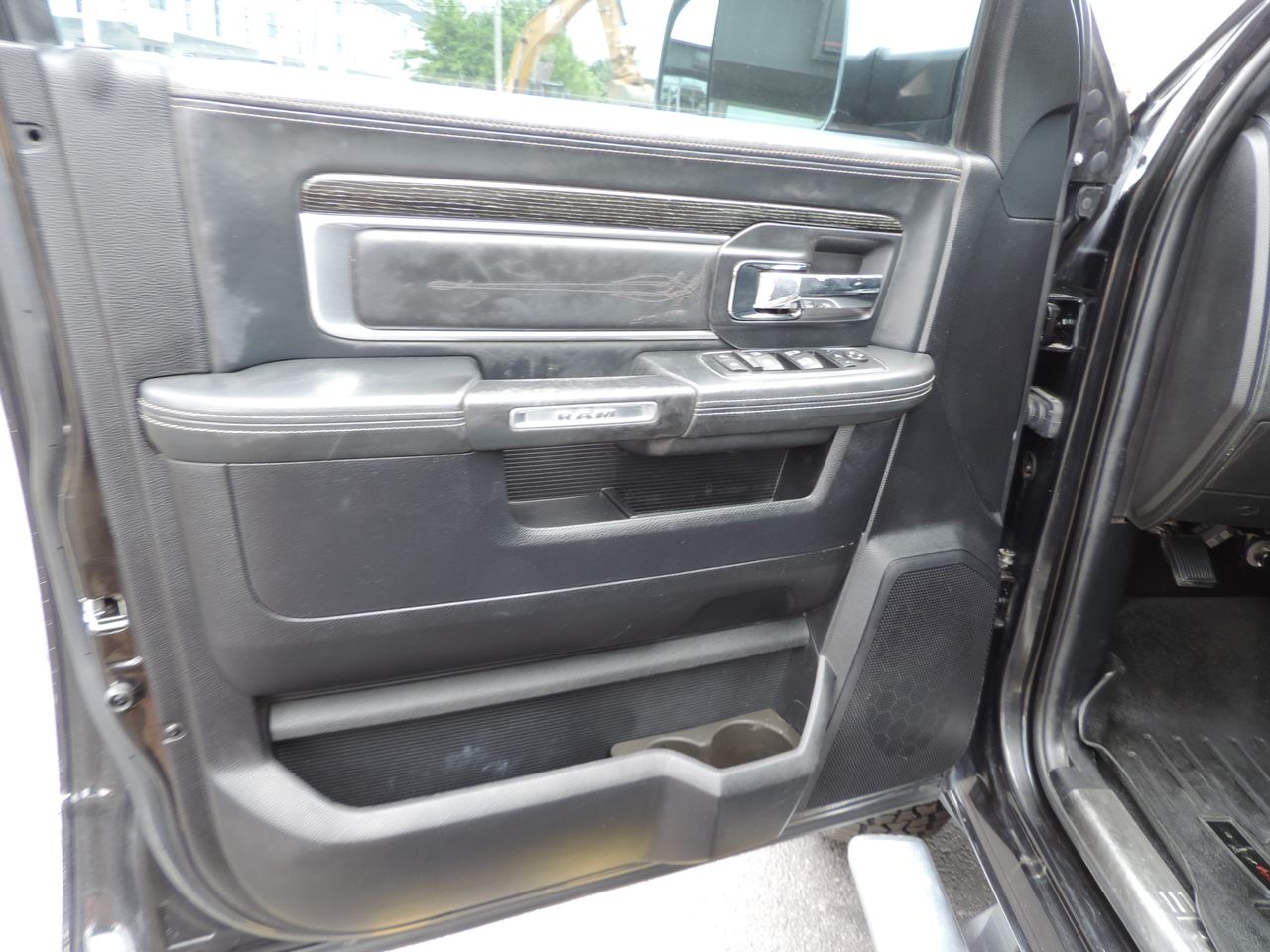 2016 RAM 3500 Limited Mega Cab 4WD DRW