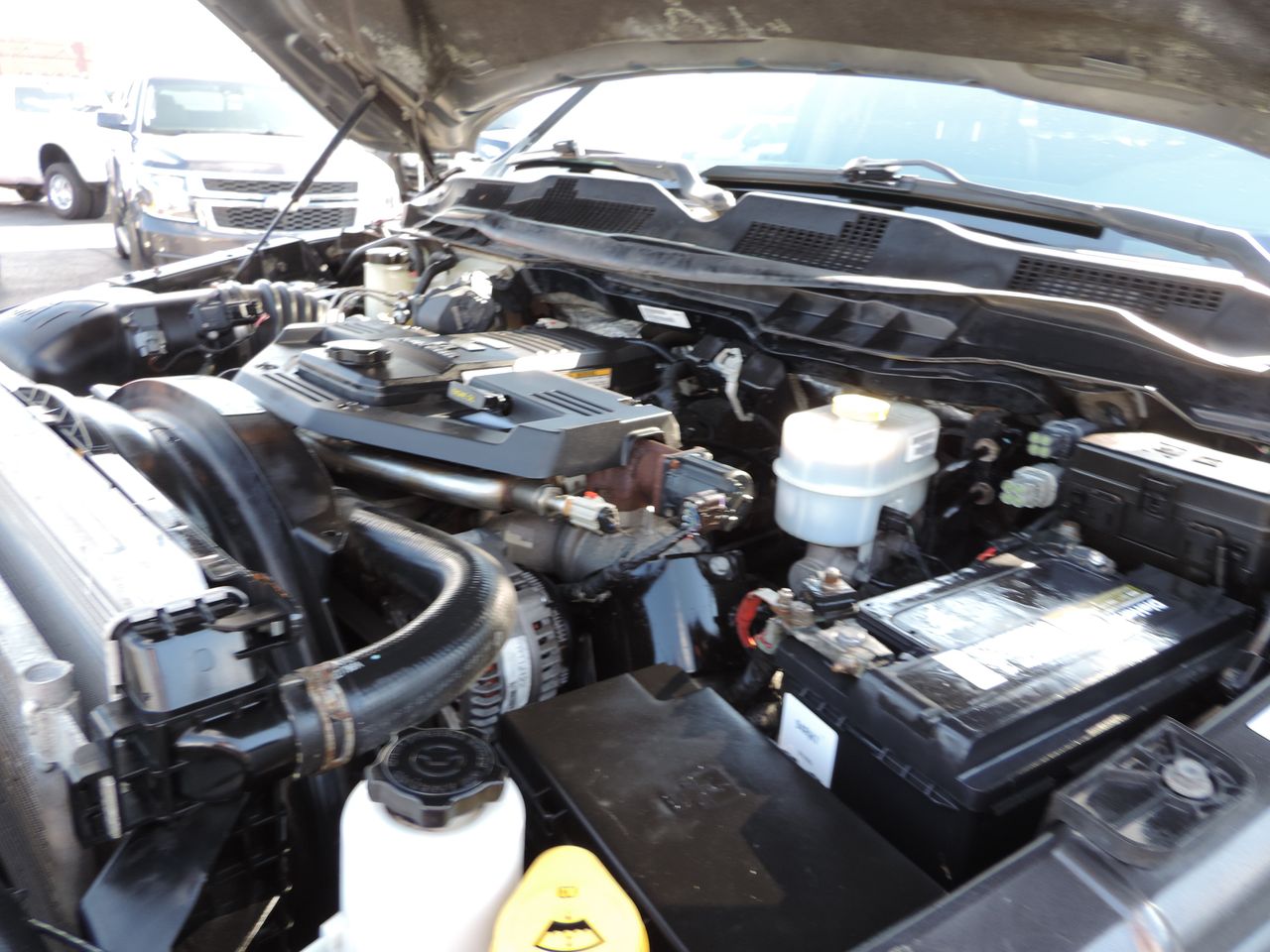 2015 RAM 3500 Crew Cab Laramie DRW 4WD 