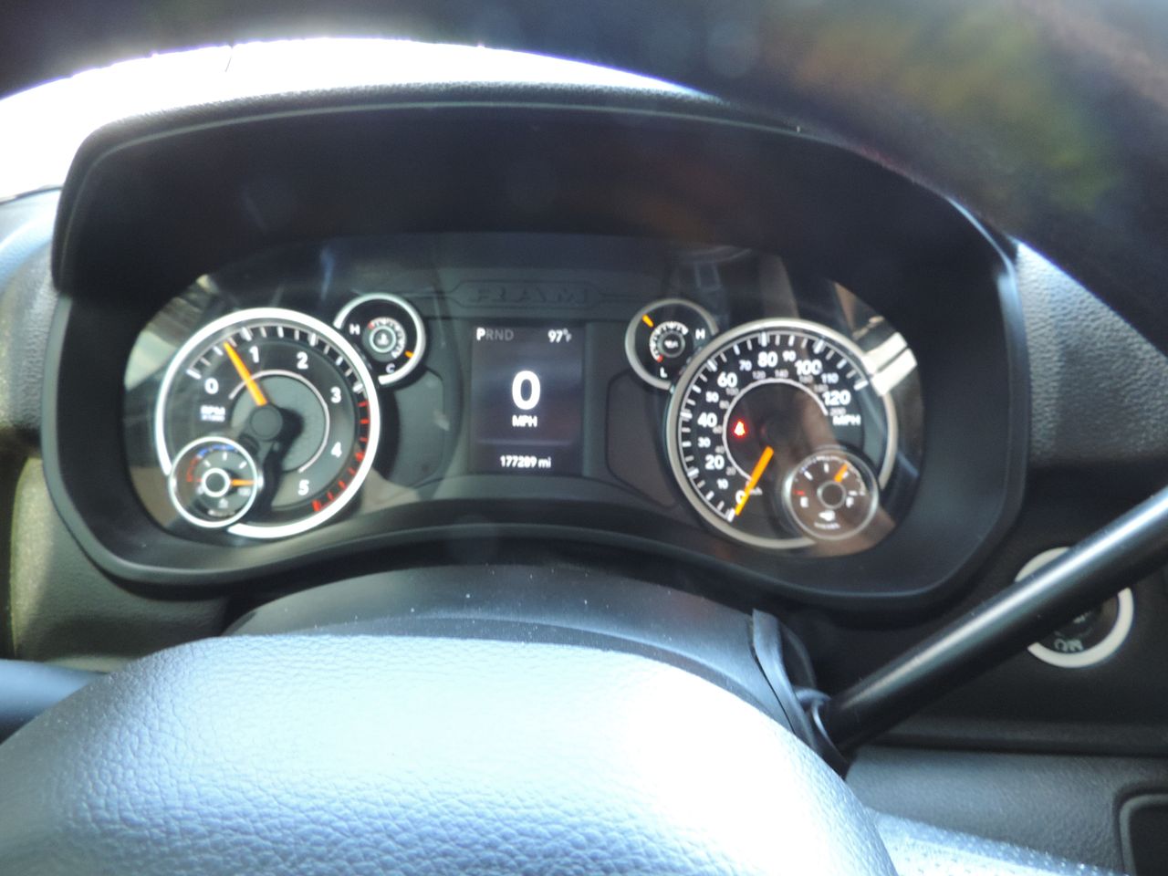2019 RAM 3500 Crew Cab Tradesman Flatbed DRW 4WD