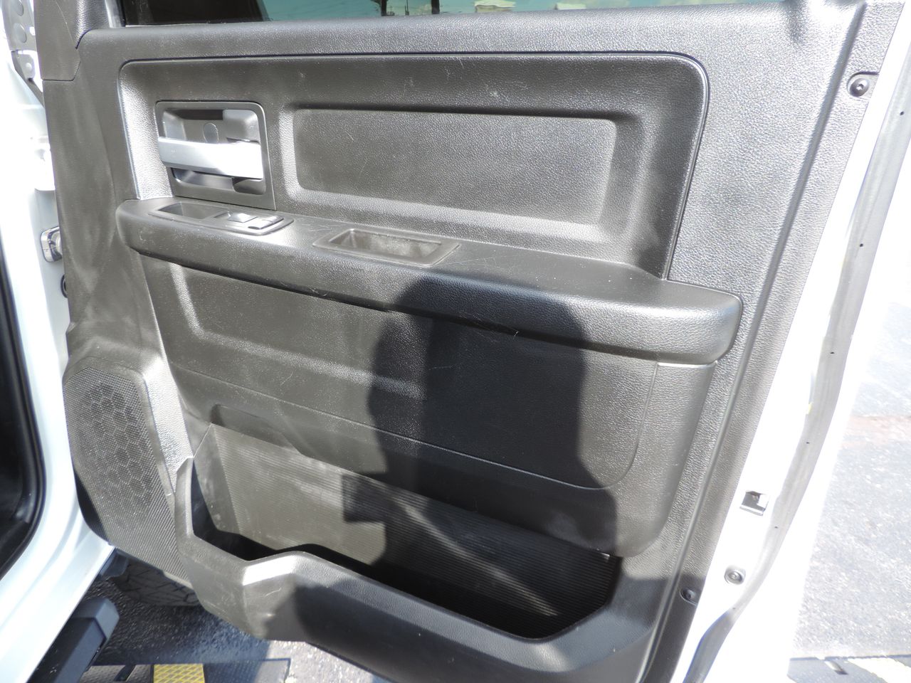 2019 RAM 3500 Crew Cab Tradesman Flatbed DRW 4WD