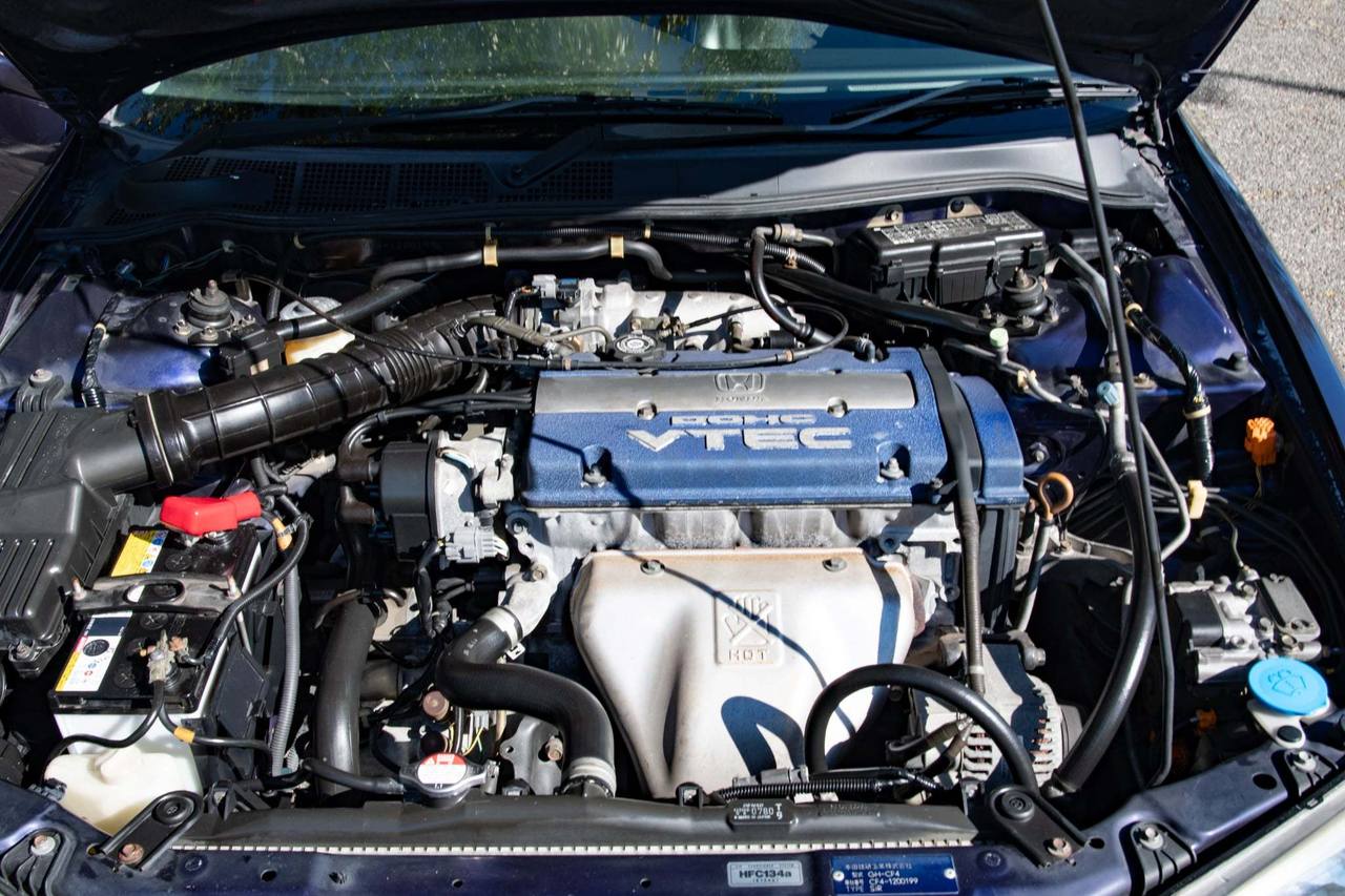 2000 Honda Torneo SiR H22A Blue Top, FWD, Fully Loaded, AC, Auto