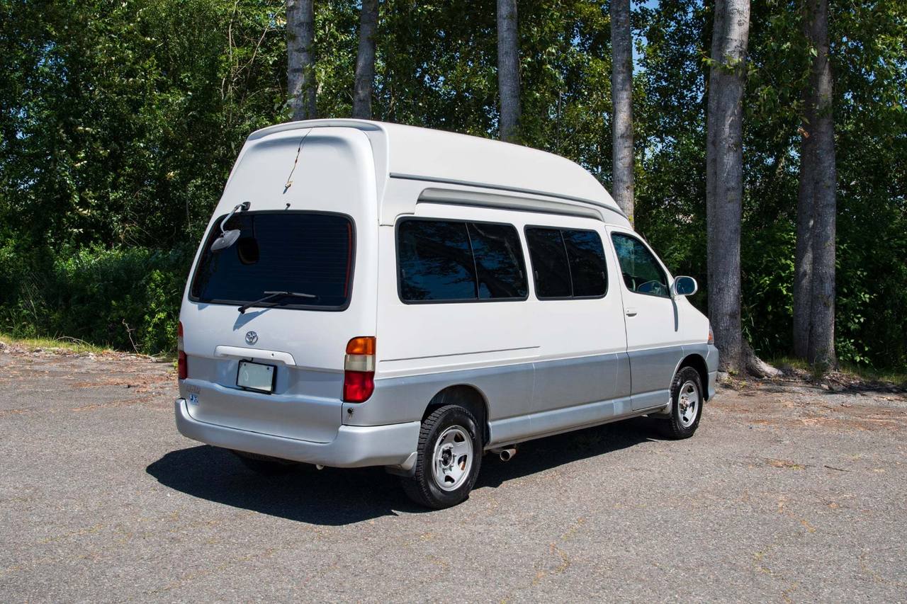 2001 Toyota Granvia Grand Hiace Camper 4WD, Fully Loaded, Auto