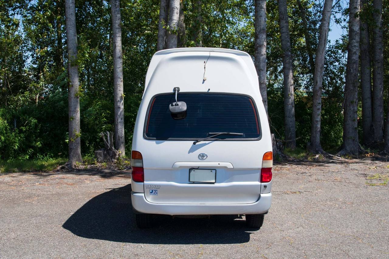 2001 Toyota Granvia Grand Hiace Camper 4WD, Fully Loaded, Auto