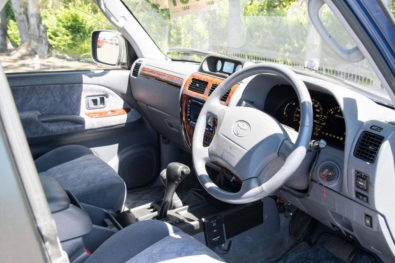 2001 Toyota Land Cruiser Prado 4WD, 2Hi-4Hi-4Lo, Loaded, Auto