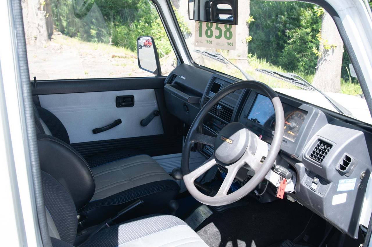 1990 Suzuki Jimny Pano High Roof 4WD, 2Hi-4Hi-4Lo, PS, AC, 5MT
