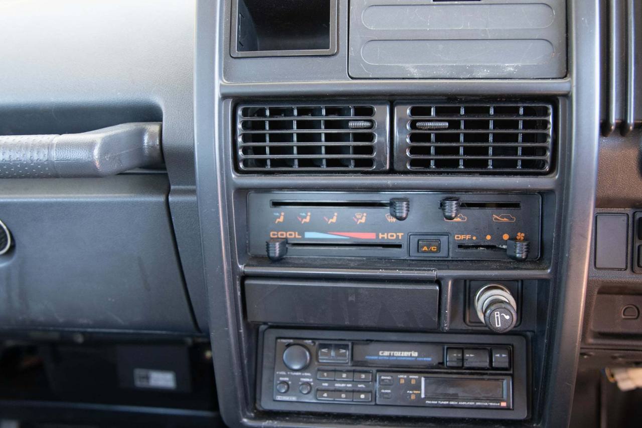 1990 Suzuki Jimny Pano High Roof 4WD, 2Hi-4Hi-4Lo, PS, AC, 5MT