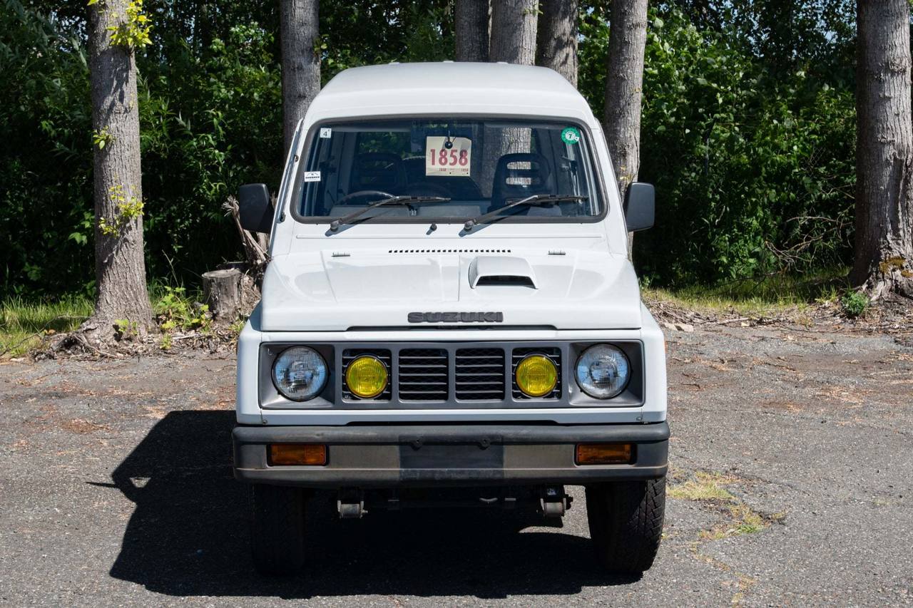 1990 Suzuki Jimny Pano High Roof 4WD, 2Hi-4Hi-4Lo, PS, AC, 5MT