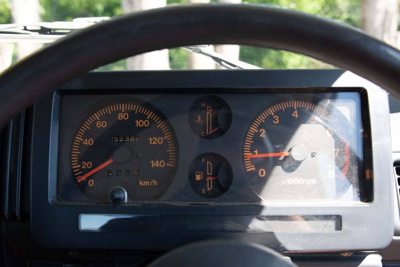1990 Suzuki Jimny Pano High Roof 4WD, 2Hi-4Hi-4Lo, PS, AC, 5MT