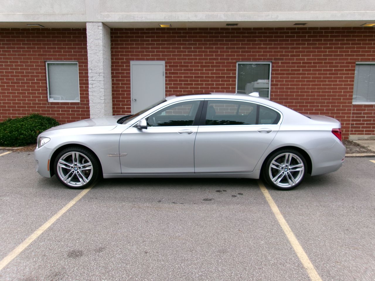 2013 BMW 7-Series 740Li xDrive