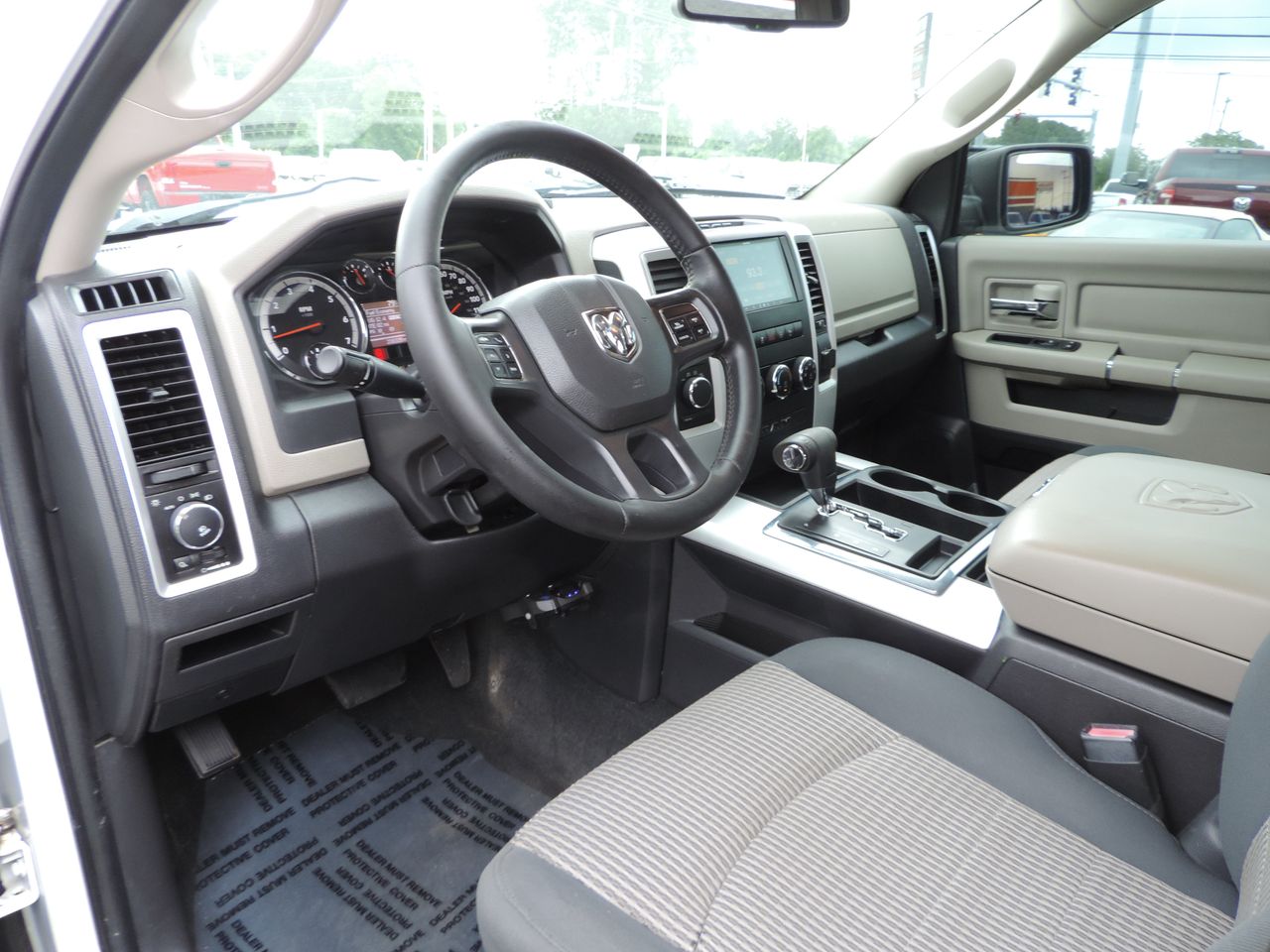 2012 RAM 1500 Crew Cab SLT 4WD
