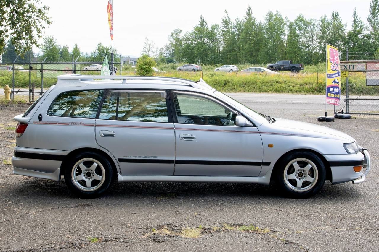 1997 Toyota Caldina Aerial TZ Limited 2.0 Fulltime 4WD, 5MT