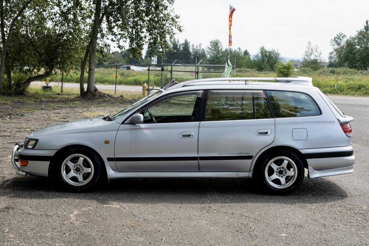 1997 Toyota Caldina Aerial TZ Limited 2.0 Fulltime 4WD, 5MT