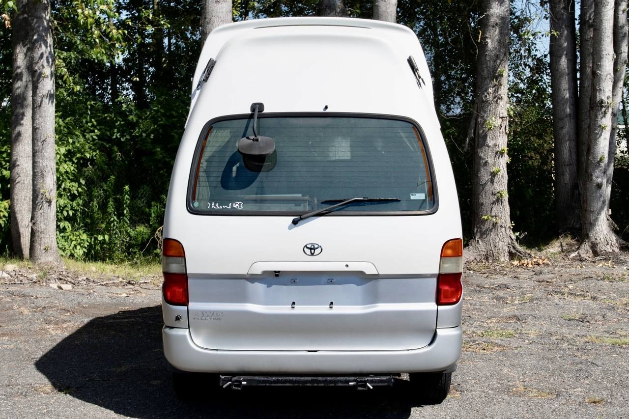 1999 Toyota Granvia Grand Hiace Camper 4WD, Fully Loaded, Auto