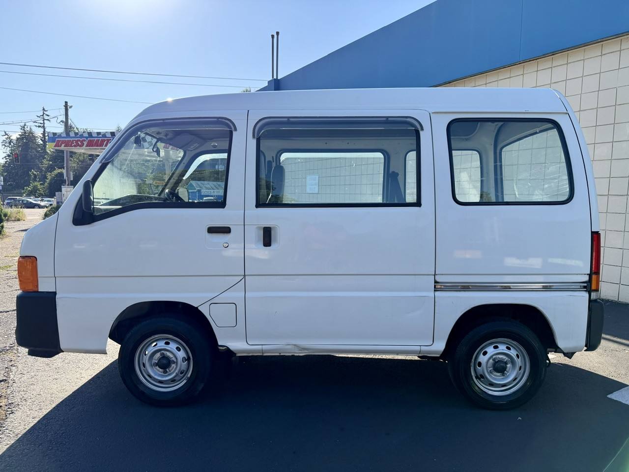 2000 Subaru Sambar Cargo Van EFI RWD, PS, AC, 5MT Airbag