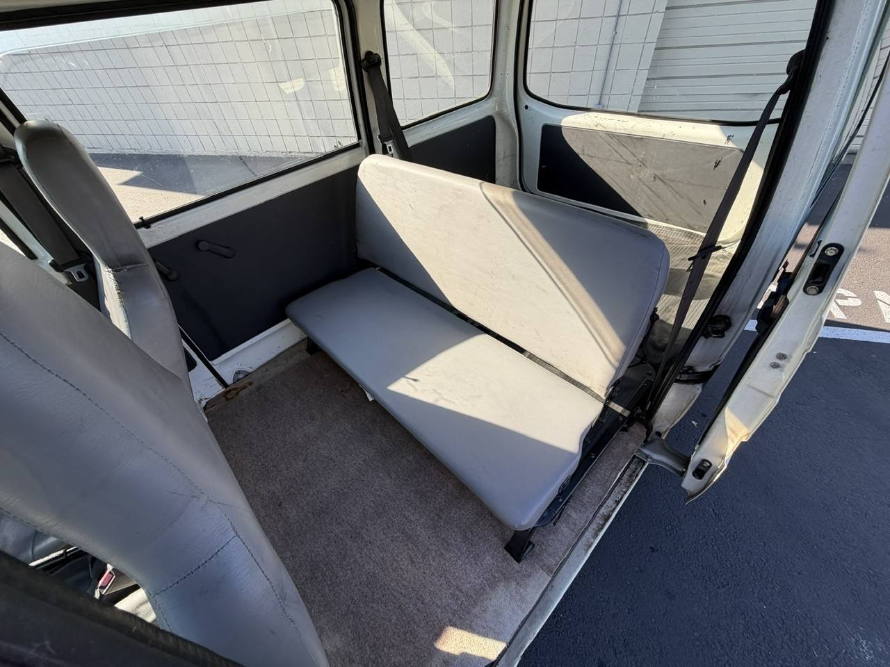 2000 Subaru Sambar Cargo Van EFI RWD, PS, AC, 5MT Airbag