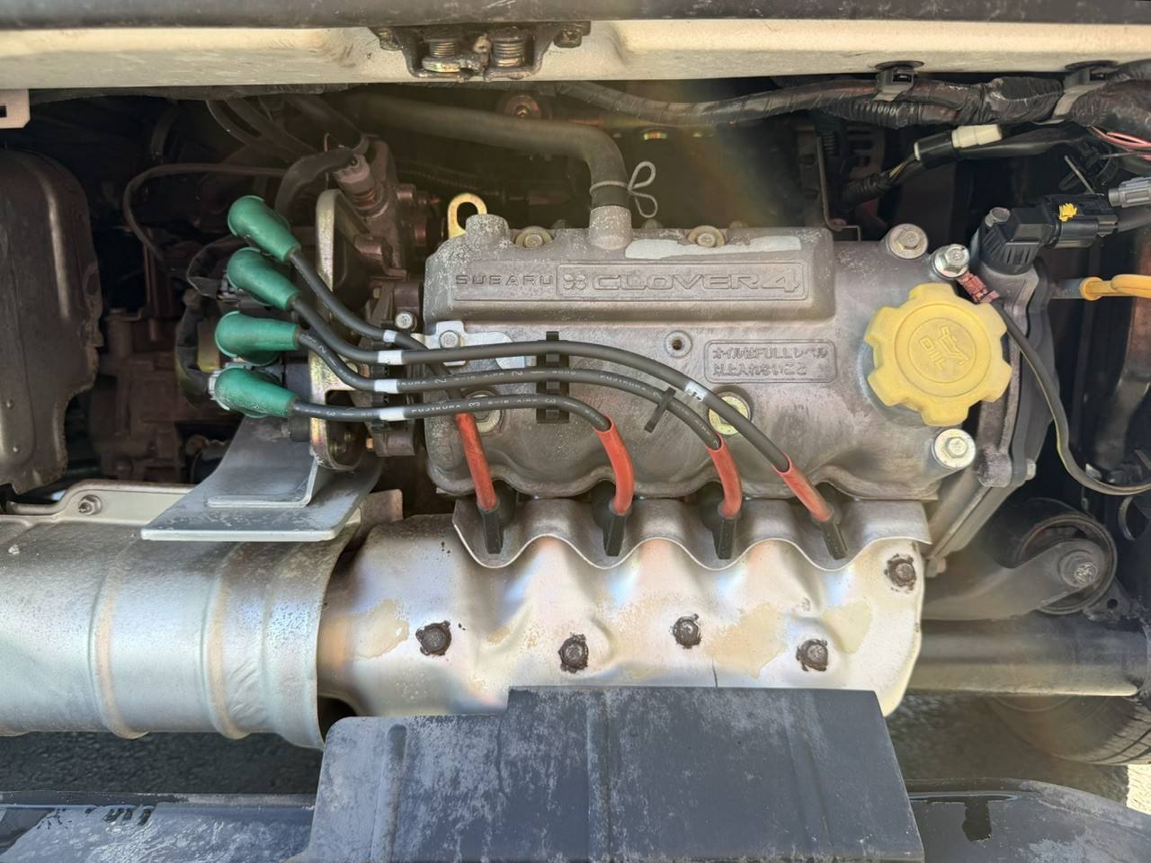 2000 Subaru Sambar Cargo Van EFI RWD, PS, AC, 5MT Airbag