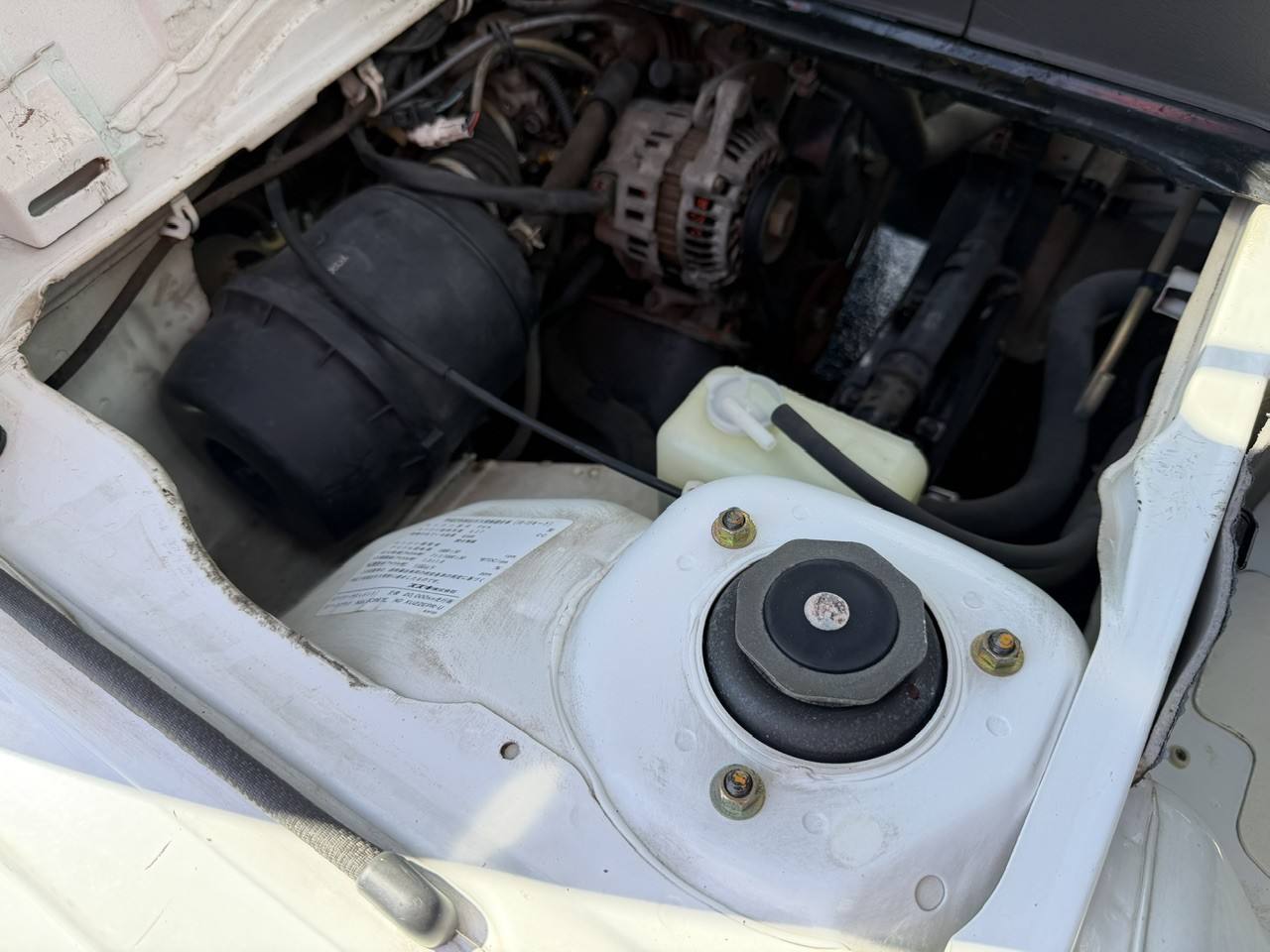 1994 Suzuki Carry RWD, Mid Engine, 3AT Automatic, Like New!