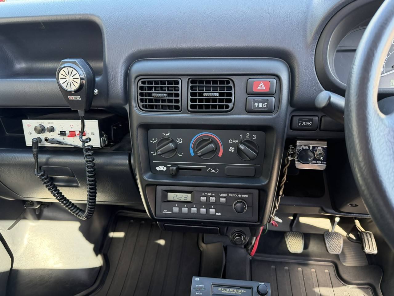 2001 Honda Acty Attack Fire EFI RealTime 4WD, PS, 5MT, UL-UR Difflock