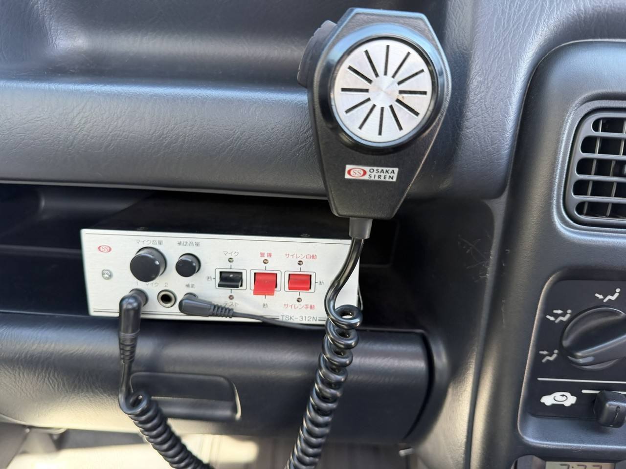 2001 Honda Acty Attack Fire EFI RealTime 4WD, PS, 5MT, UL-UR Difflock