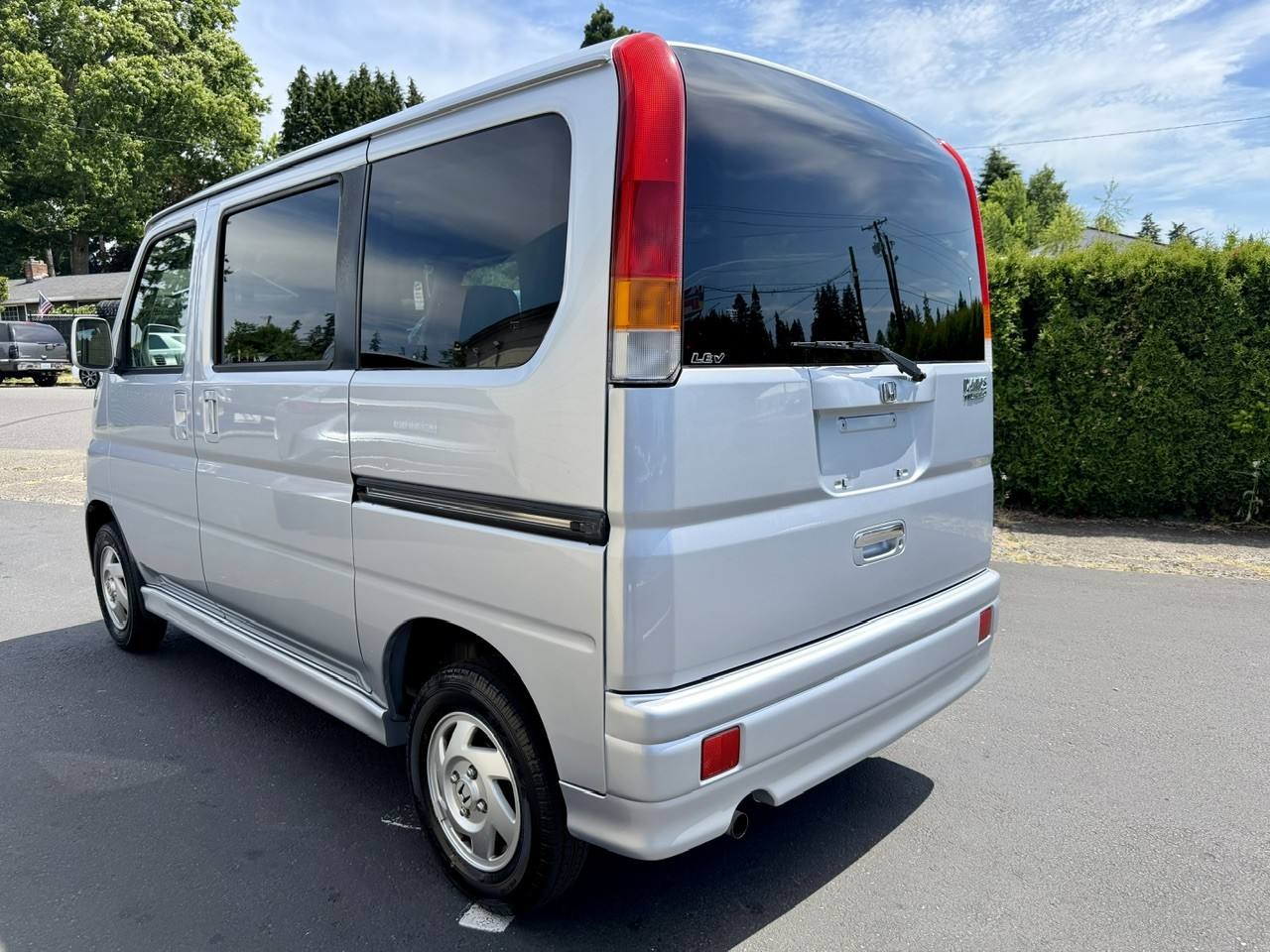 2000 Honda Vamos Turbo RWD, Loaded, Airbags, Auto, Like New!