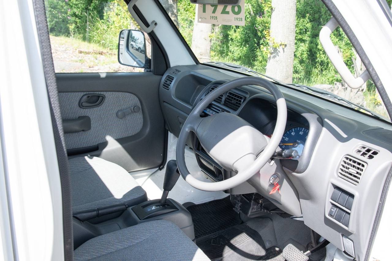 2001 Suzuki Carry EFI 4WD, 2Hi-4Hi, PS, AC, Automatic