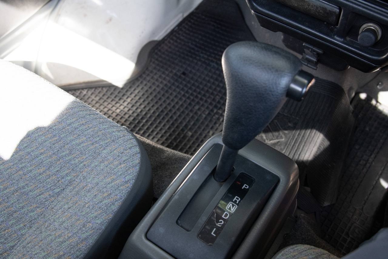 2001 Suzuki Carry EFI 4WD, 2Hi-4Hi, PS, AC, Automatic