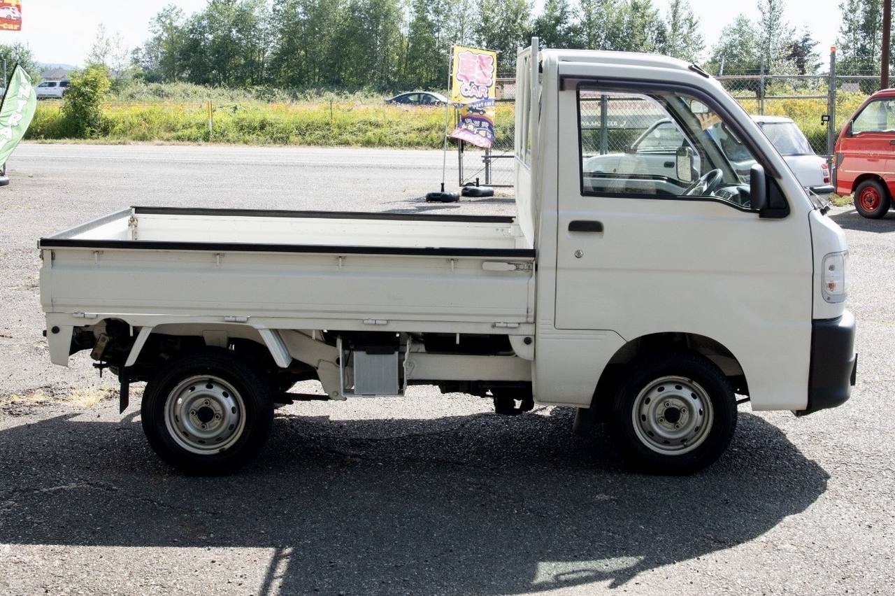 1999 Daihatsu Hi-Jet EFI DLI 4WD, 2Hi-4Hi, 5MT, Like New!