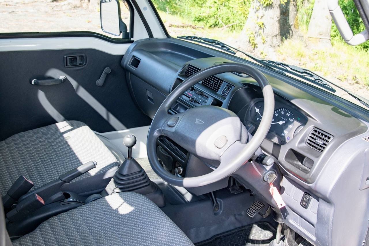 1999 Daihatsu Hi-Jet EFI DLI 4WD, 2Hi-4Hi, 5MT, Like New!