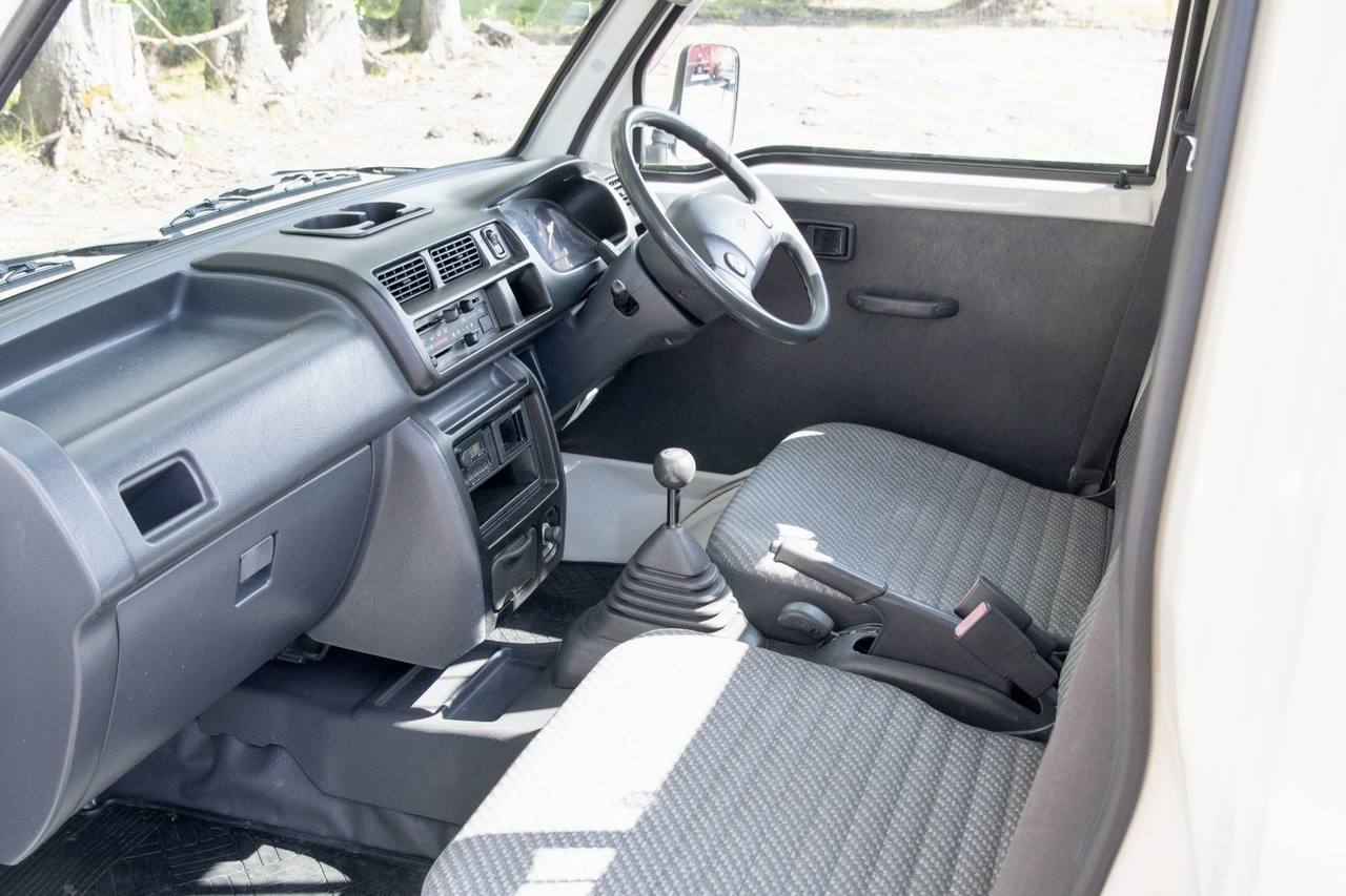 1999 Daihatsu Hi-Jet EFI DLI 4WD, 2Hi-4Hi, 5MT, Like New!