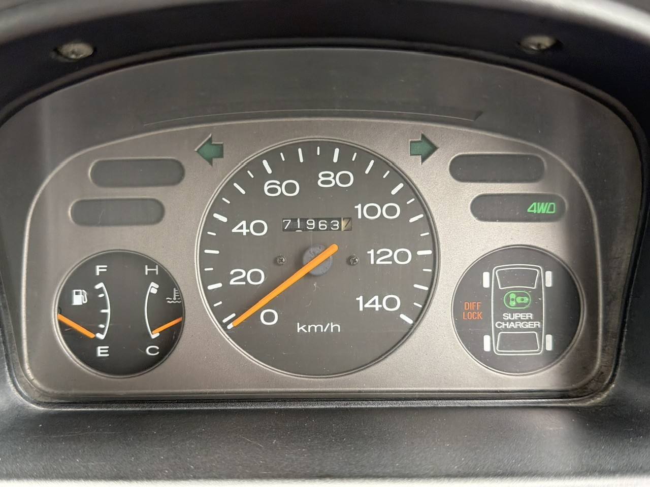 1990 Subaru Sambar Super Charged 4WD, 2Hi-4Hi AC 5MT, Difflock