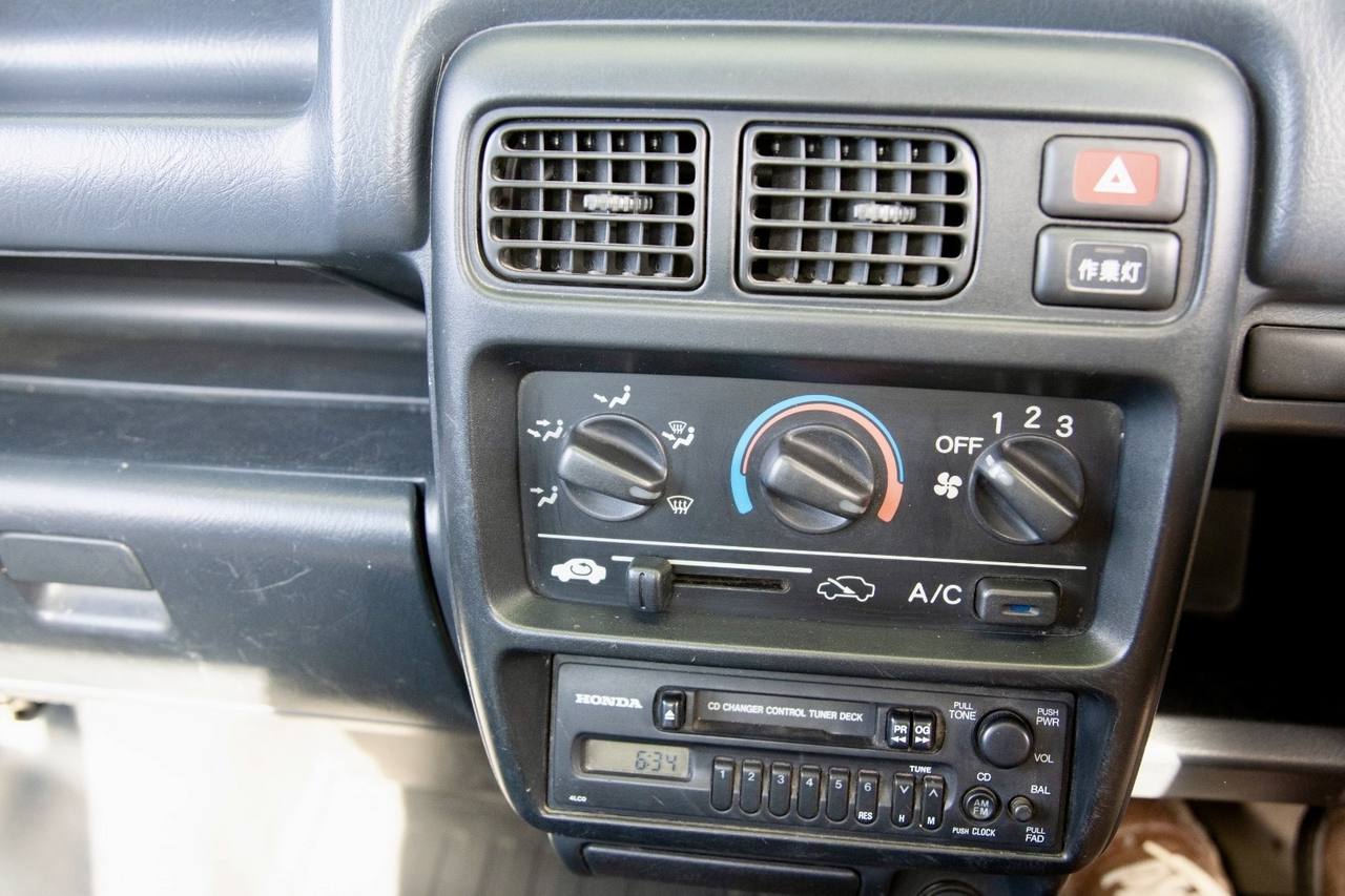 2001 Honda Acty EFI RealTime 4WD, AC, PS, 5MT, Airbag