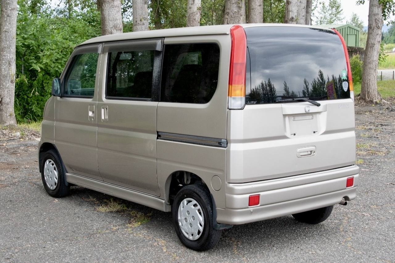 2001 Honda Vamos Mid-Engine, AC, PS, PW, PL, Airbags, 5MT