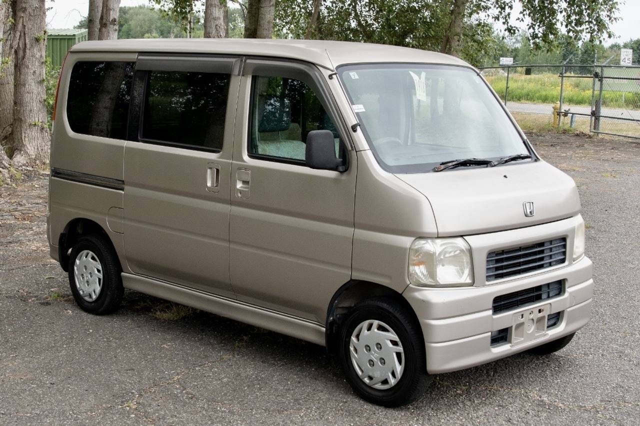 2001 Honda Vamos Mid-Engine, AC, PS, PW, PL, Airbags, 5MT