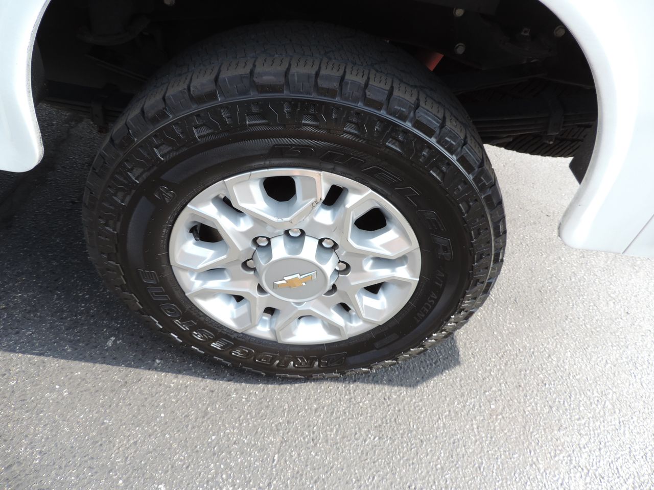 2022 Chevrolet Silverado 3500HD Crew Cab LT Utility Bed 4WD