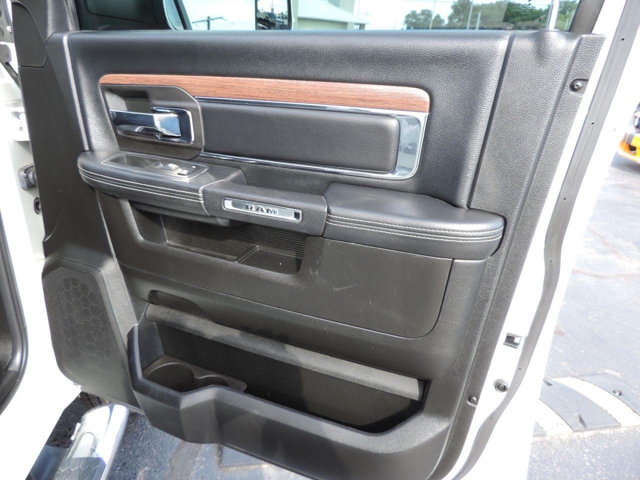 2018 RAM 3500 Crew Cab Laramie DRW 4WD